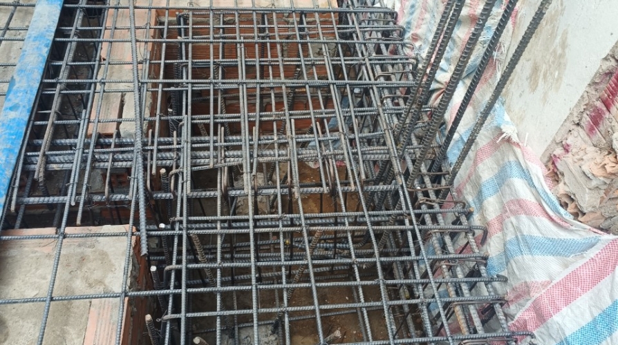 Đổ móng nhà phố ở Tân Phú