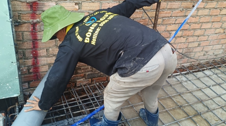 Đổ móng nhà phố ở Tân Phú